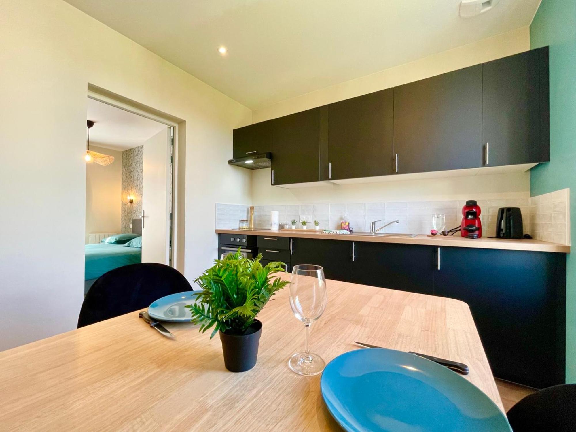 Appartements A Lorient - Tout Confort - Internet Fibre - Nouveau Exterior photo